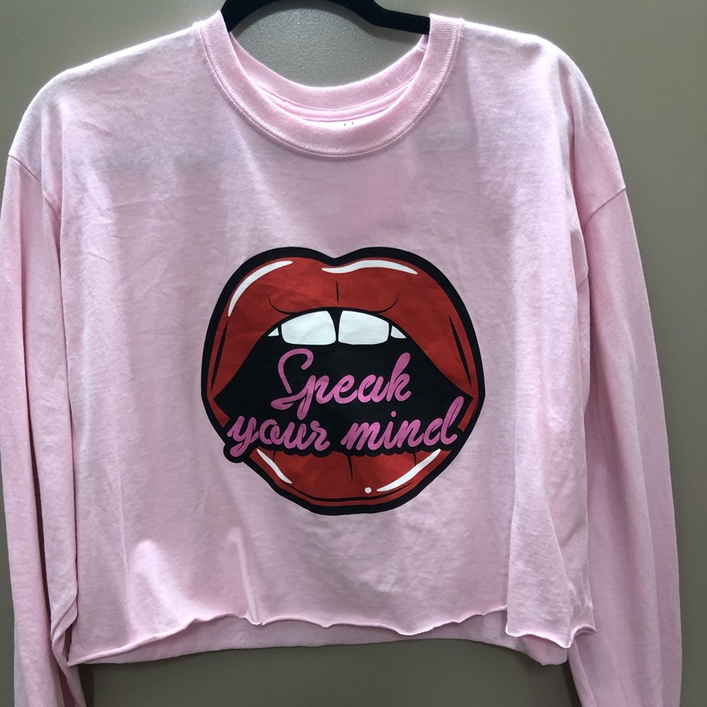 COLD RUSH long sleeve crop top size large